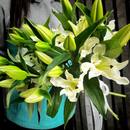 букет 7 лилий