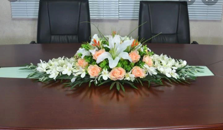 Минимализм во флористике для бизнеса